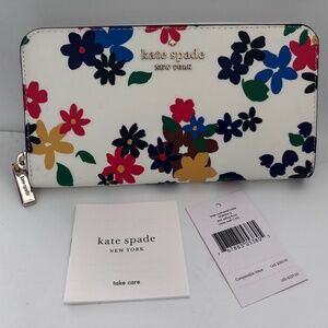 NEW Kate Spade New York Staci Large Continental Wallet in the Sailing Floral